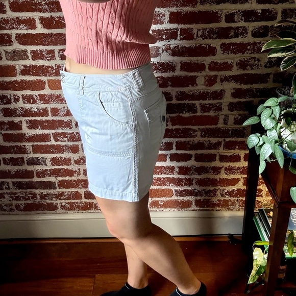 Dress Barn off white mid rise shorts - Picture 2 of 9